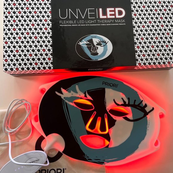 Priori UNVEILED Flexible LED Light Therapy Mask - Like New - Picture 2 of 9